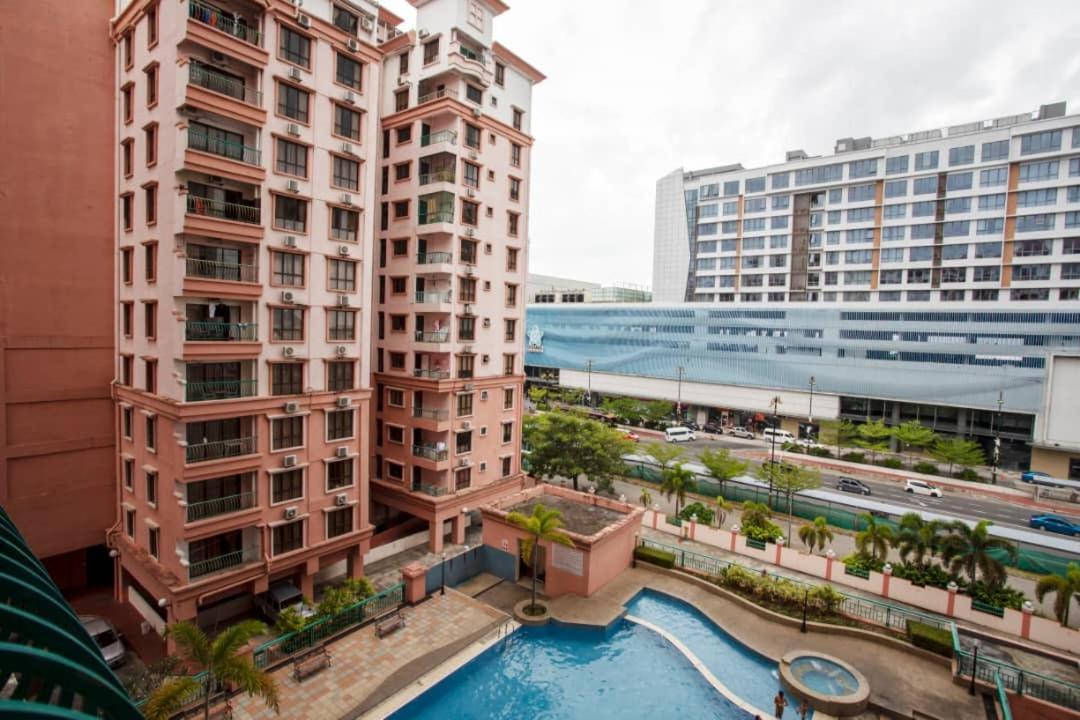 Marina Court Resort Kota Kinabalu-Stay And Get Cash Rebate Eksteriør bilde